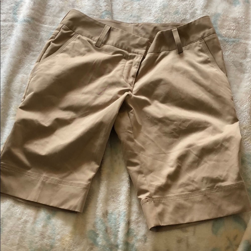 Golf shorts